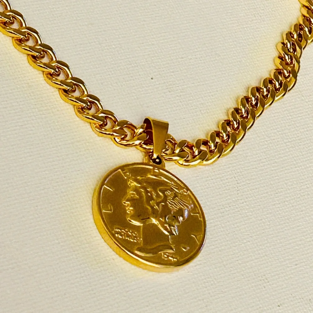 Gold Coin Pendant Necklace Stainless Steel - Picture 5 of 7